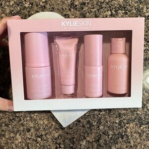 Kylie Skin - Skincare Set